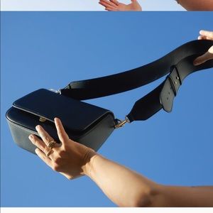 The Claire Crossbody - SAMARA